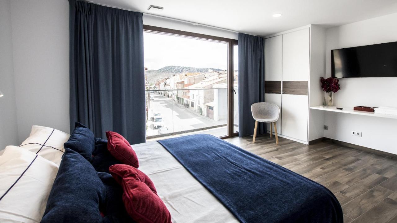 Hotel Duque De Calabria Manzanera Zewnętrze zdjęcie