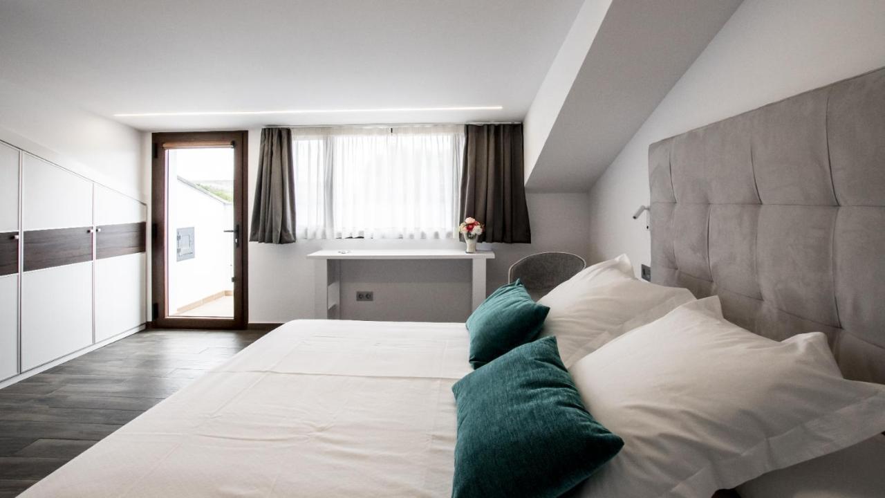 Hotel Duque De Calabria Manzanera Zewnętrze zdjęcie