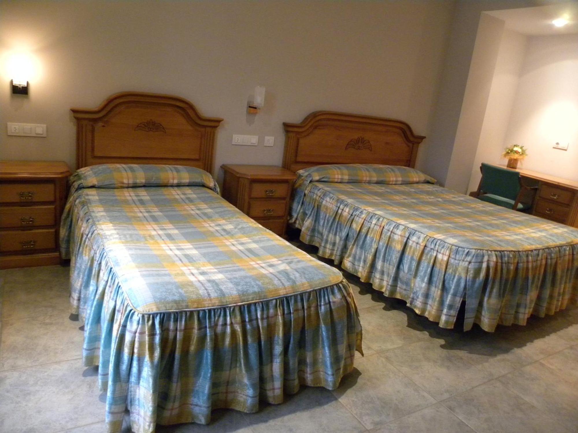 Hotel Duque De Calabria Manzanera Pokój zdjęcie